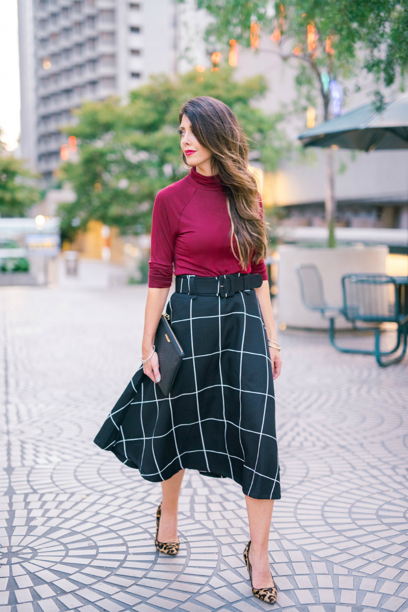 The Girl in the Yellow Dress, Midi Skirt