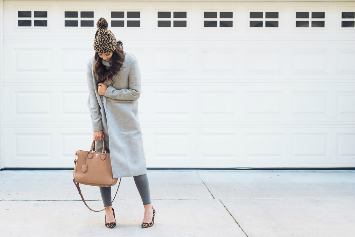 Grey outfit and leopard (7)