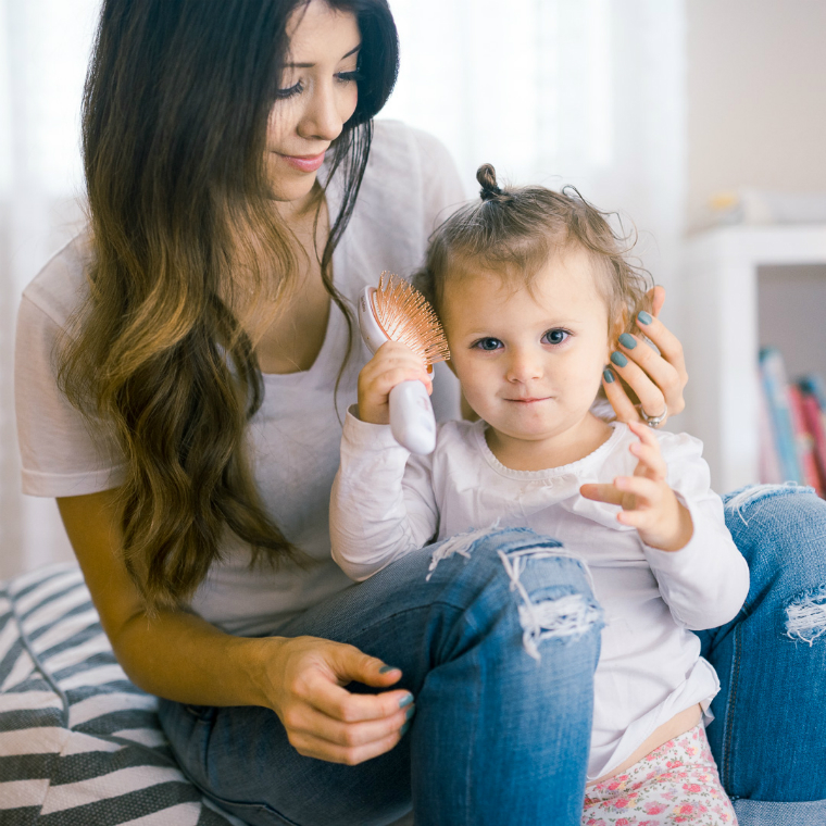 Lettie's Brushing hair