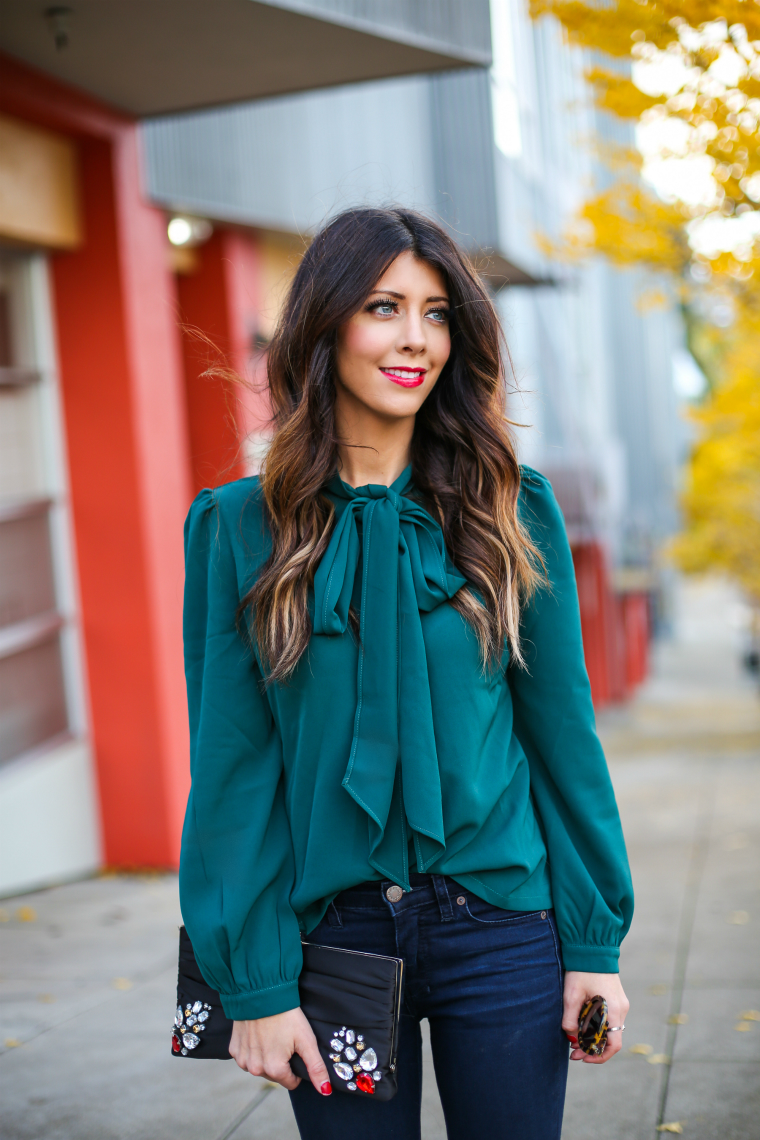 Latisha Springer Fashion Blogger Emerald Tunic and Jeans-1481