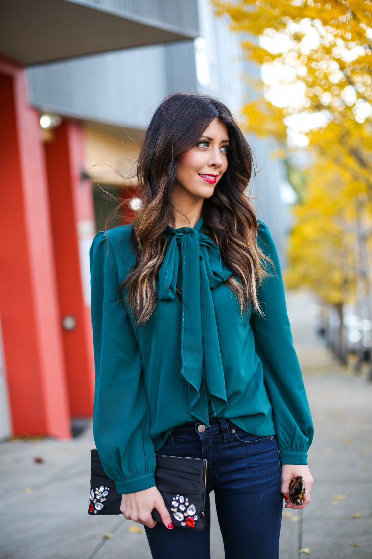 Latisha Springer Fashion Blogger Emerald Tunic and Jeans-1482