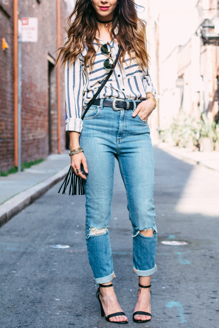 Mom Jeans + Saturday Sales | The Girl in the Yellow Dress
