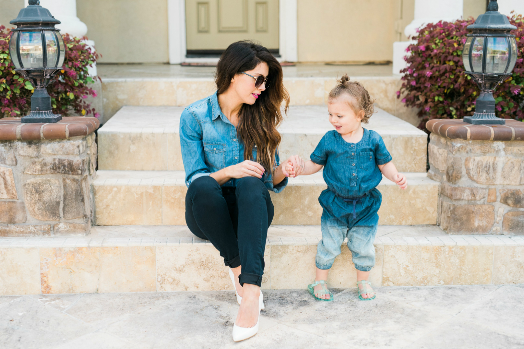 3 ways to wear a denim shirt | The Girl in the Yellow Dress