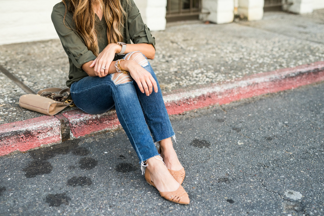 The Perfect Casual Look with Payless | The Girl in the Yellow Dress