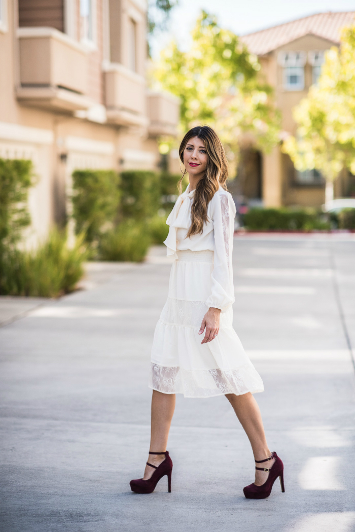 Perfect Holiday Dress | The Girl in the Yellow Dress