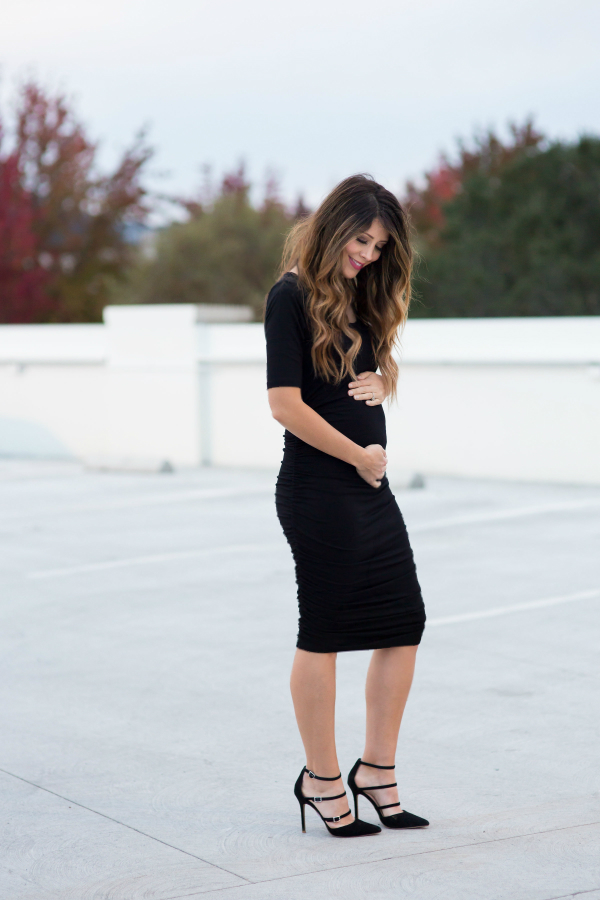 Pregnancy Style, LBD | The Girl in the Yellow Dress