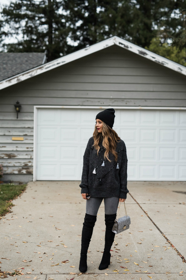 Oversized Sweater + OTK Boots. Winter Fashion