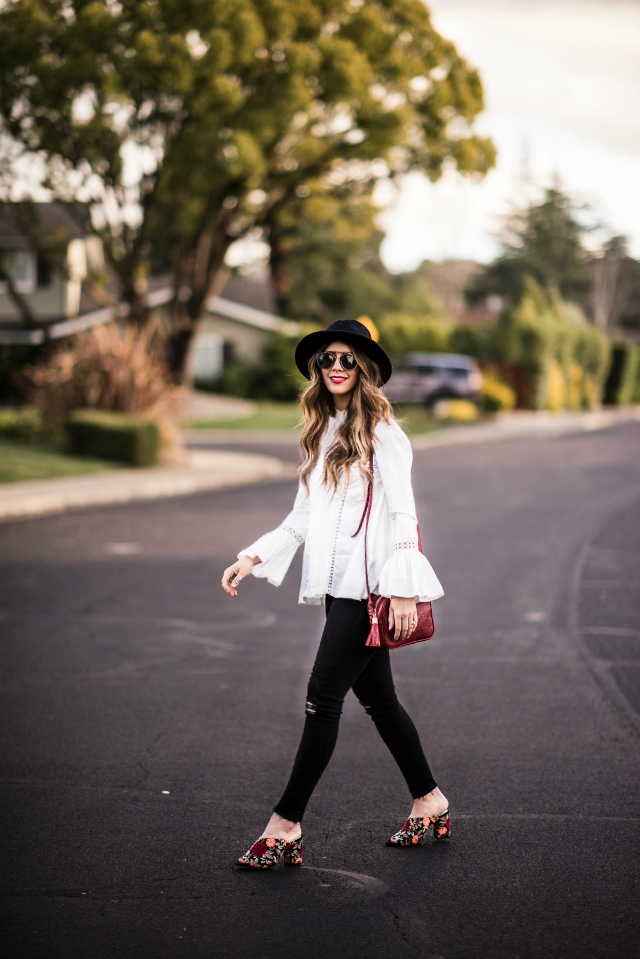 Bell Sleeves + Black Skinny Jeans 