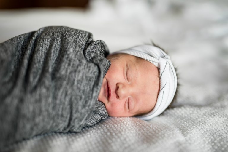 Londyn Grace Birth Story | The Girl in the Yellow Dress