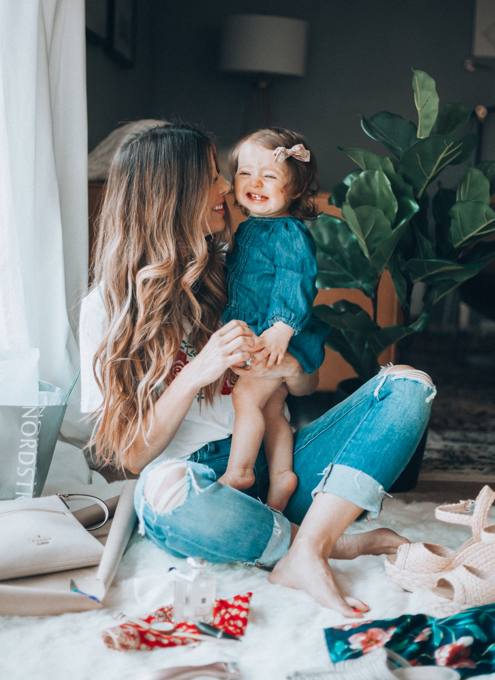 15 Unique Mothers Day Gifts by popular San Francisco lifestyle blogger The Girl in The Yellow Dress