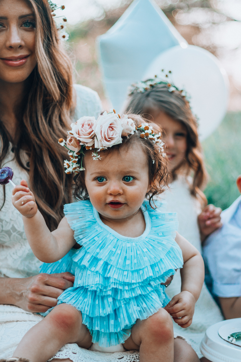 Londyn's First Birthday Pictures by popular San Francisco lifestyle blogger The Girl in The Yellow Dress