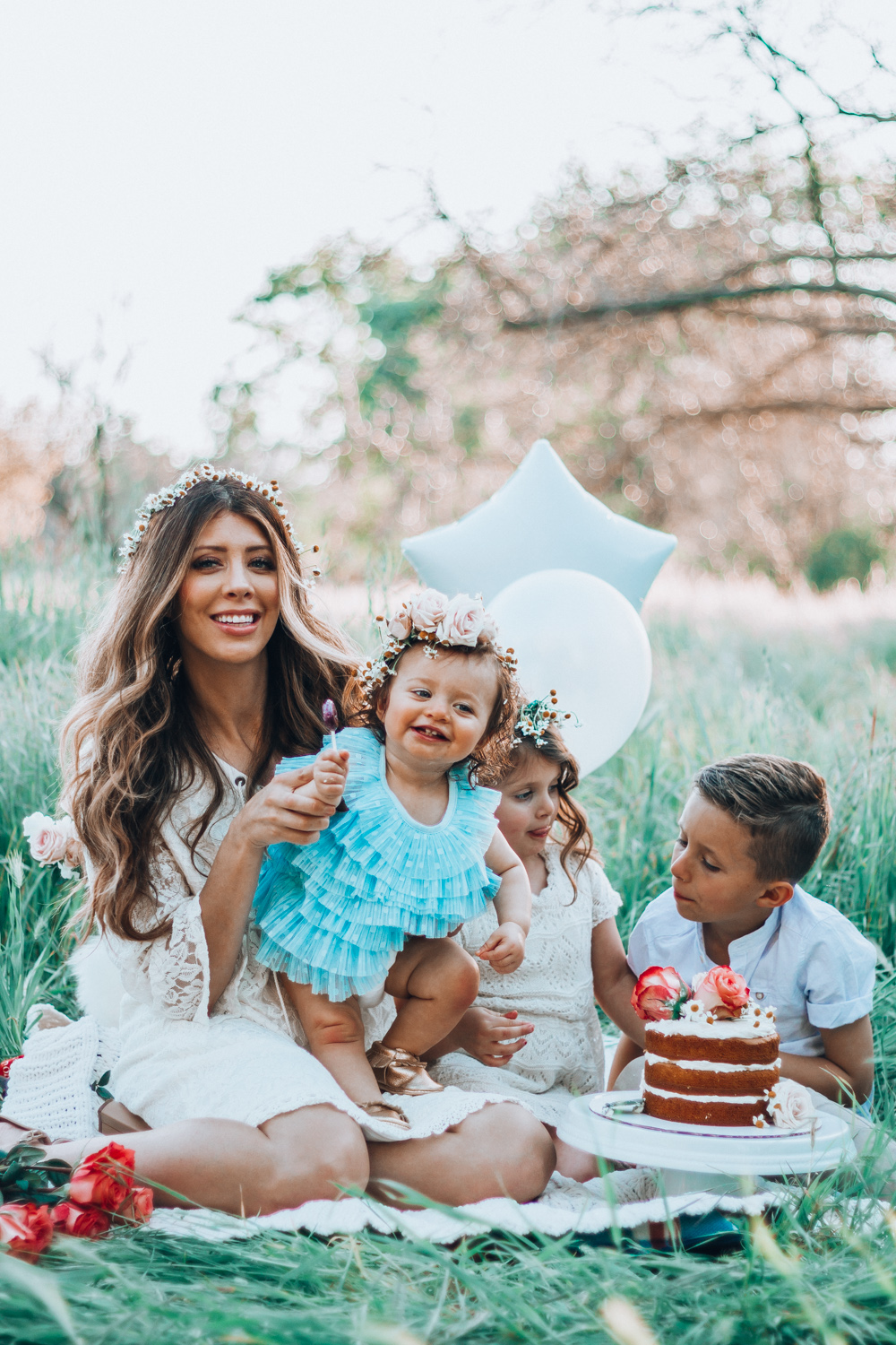 Londyn's First Birthday Pictures by popular San Francisco lifestyle blogger The Girl in The Yellow Dress