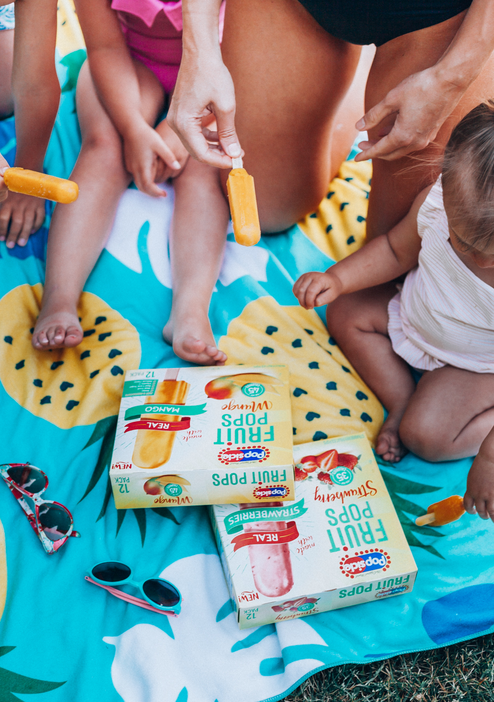 Real Fruit Popsicles + Blow Up Pools by popular San Francisco lifestyle blogger LaTisha Springer