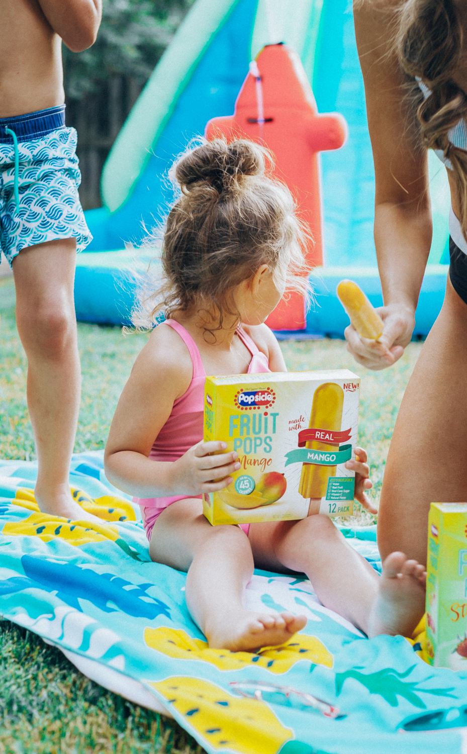 Real Fruit Popsicles + Blow Up Pools by popular San Francisco lifestyle blogger LaTisha Springer