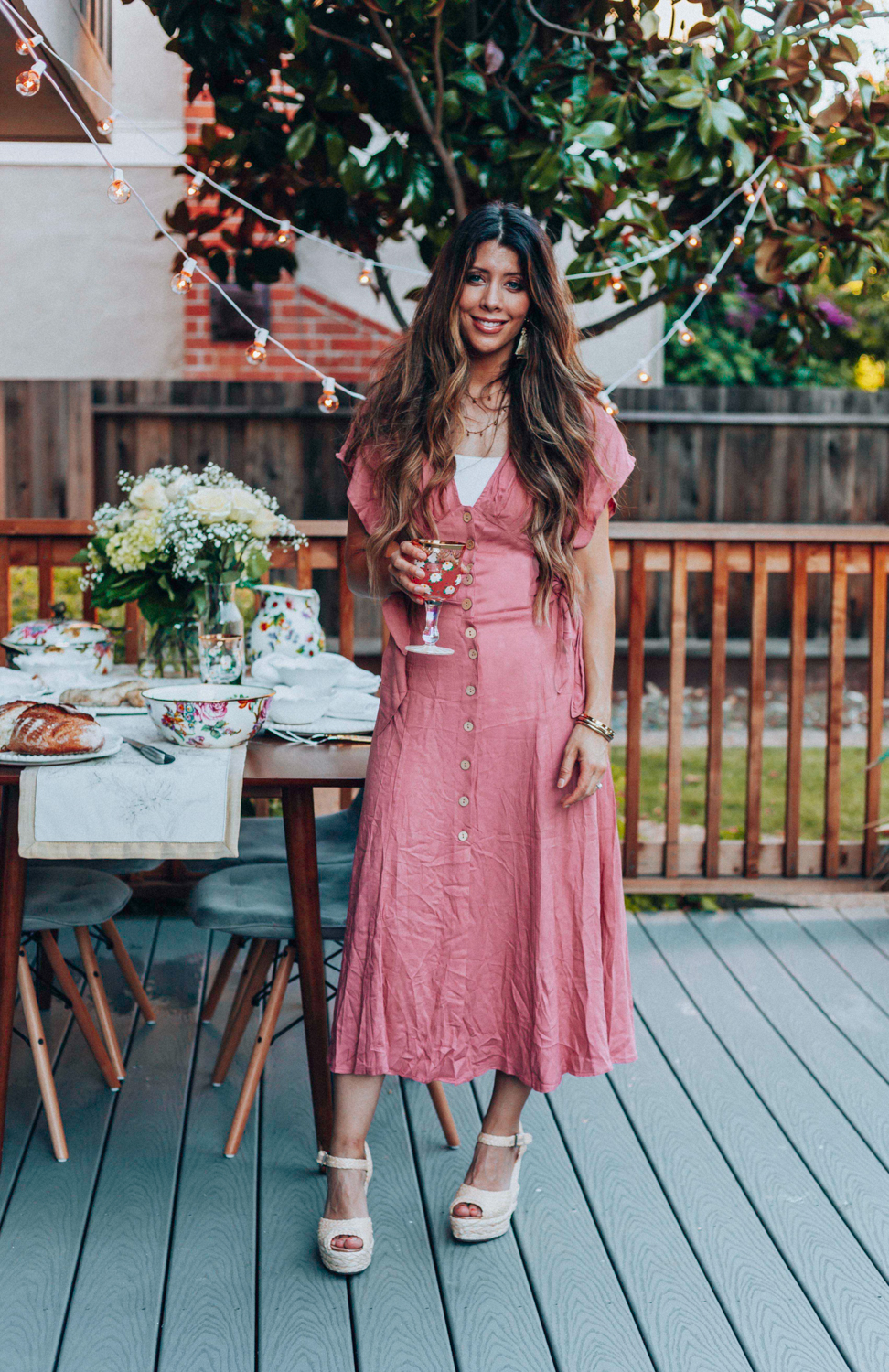 Magical Backyard Dinner Party tips hosted by popular San Francisco life and style blogger, The Girl in The Yellow Dress