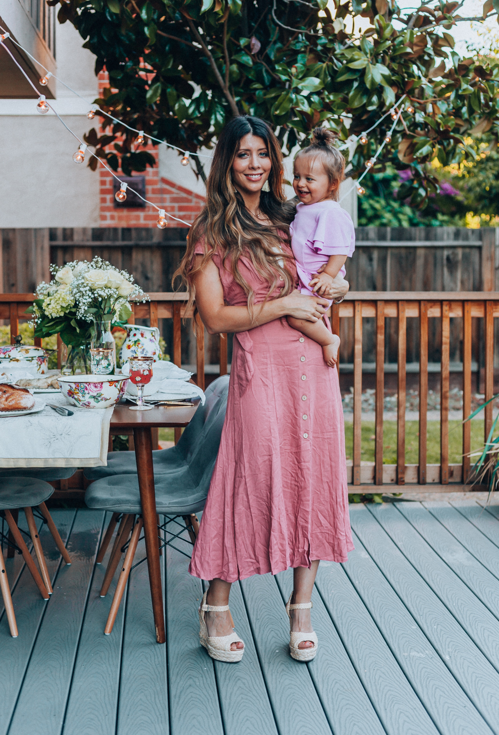 Magical Backyard Dinner Party tips hosted by popular San Francisco life and style blogger, The Girl in The Yellow Dress