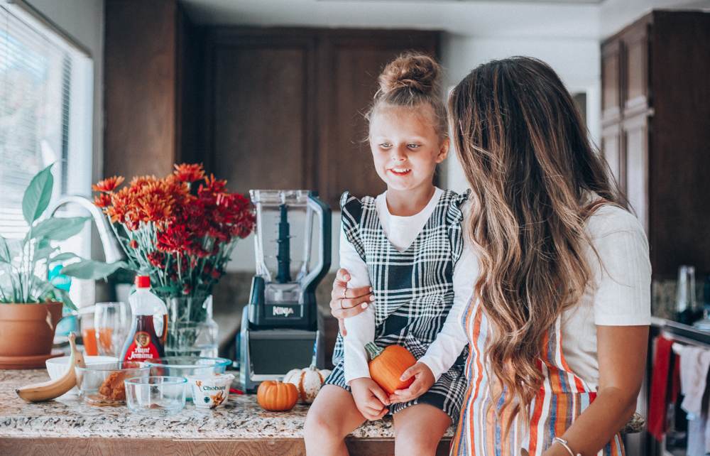 How to eBay + The Perfect Pumpkin Smoothie Recipe featured by popular San Francisco lifestyle blogger The Girl in the Yellow Dress