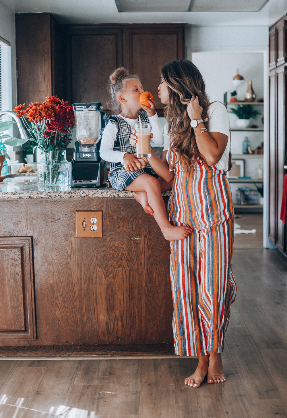 How to eBay + The Perfect Pumpkin Smoothie Recipe featured by popular San Francisco lifestyle blogger The Girl in the Yellow Dress