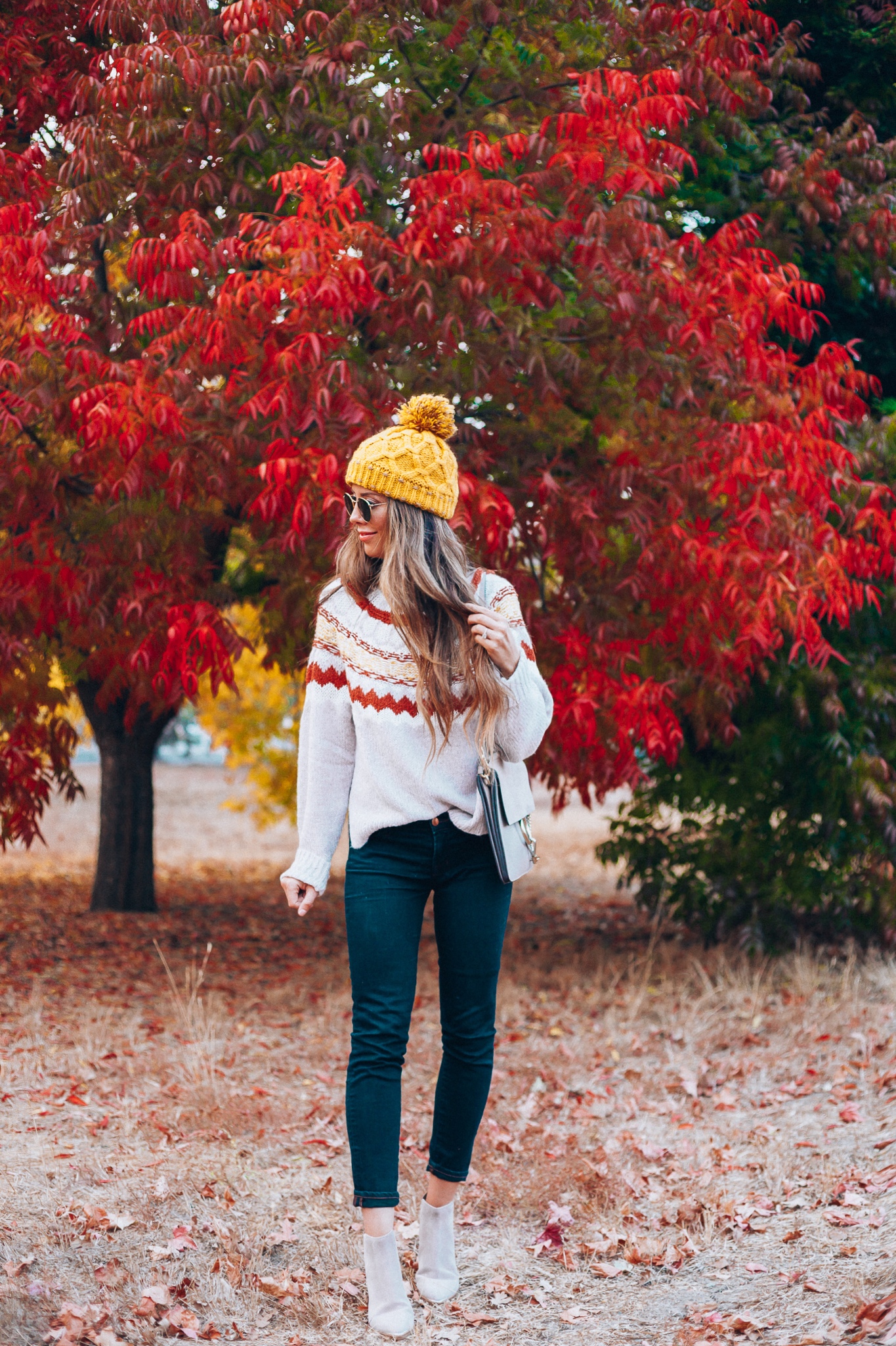 Nordstrom | Shopbop | The Cutest Thanksgiving Sweaters for Your Holiday Dinner featured by top San Francisco fashion blog The Girl in the Yellow Dress