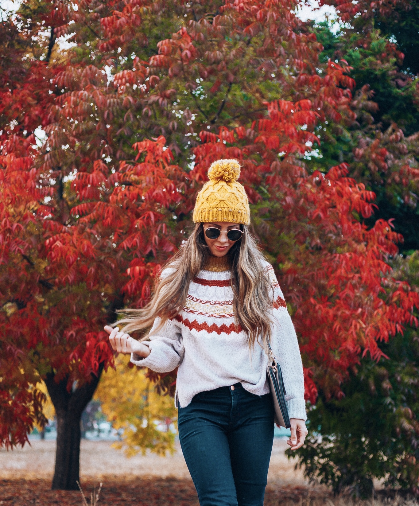 Nordstrom | Shopbop | The Cutest Thanksgiving Sweaters for Your Holiday Dinner featured by top San Francisco fashion blog The Girl in the Yellow Dress