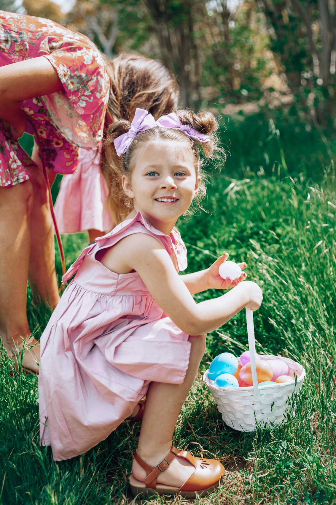 Cute Spring Dresses featured by top US fashion blog The Girl in the Yellow Dress