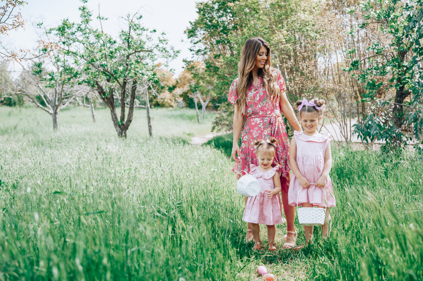 Cute Spring Dresses featured by top US fashion blog The Girl in the Yellow Dress