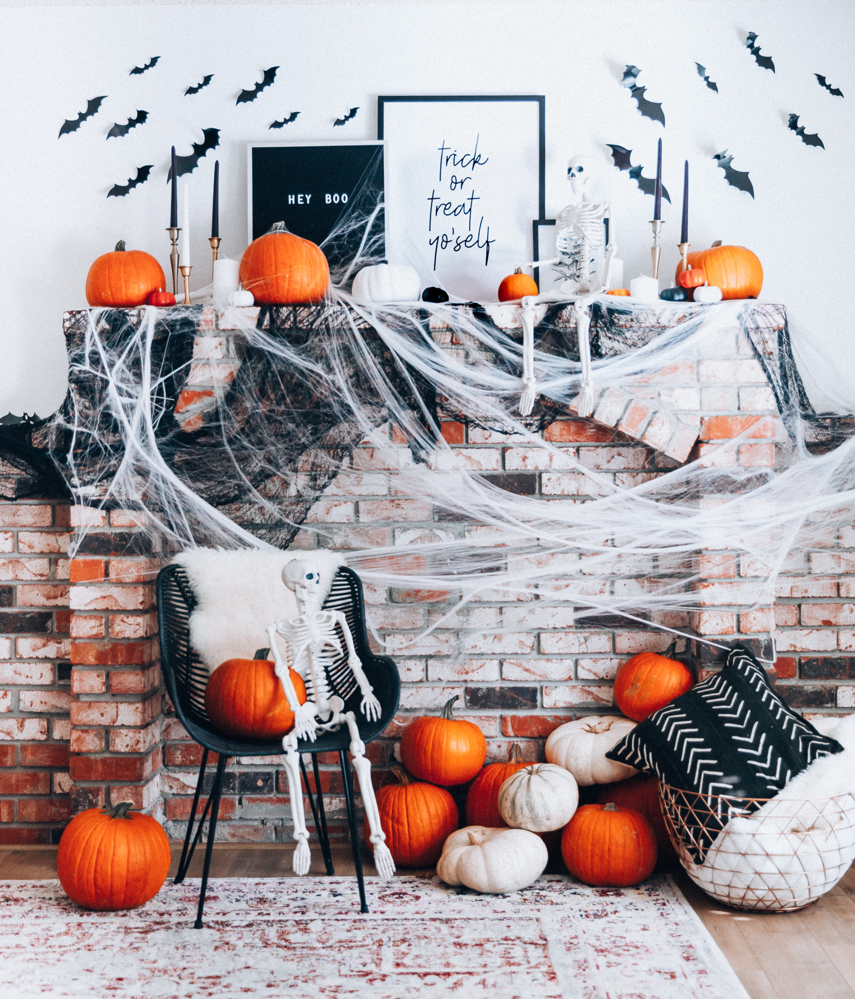 Halloween Mantel Decor | lifestyle | The Girl in the Yellow Dress