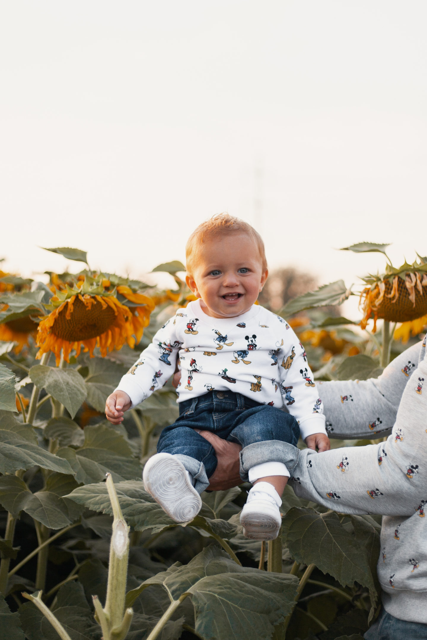 best mickey mouse outfit for boys. www.thegirlintheyellowdress.com